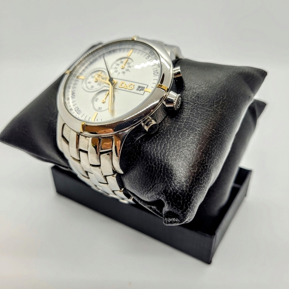 D&G Dolce and Gabbana Oxford DW0481 Multifunction Chronograph Watch - Picture 5 of 10